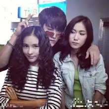 泰国版浪漫满屋爆红男主角mike引粉丝追逐
