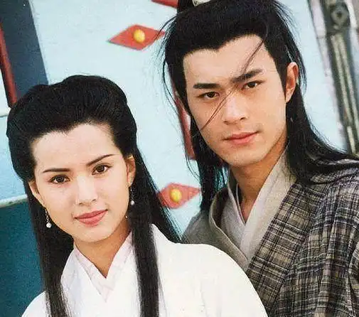 小龙女中刘亦菲最有仙气,范文芳演技平淡,而她无可挑剔
