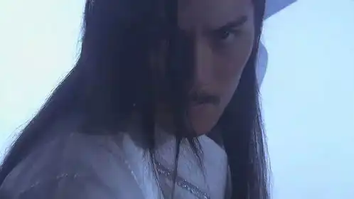 谁有严宽的古装图片