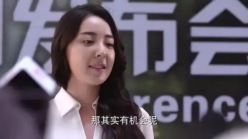 何以笙箫默萧筱转行了,众人好奇
