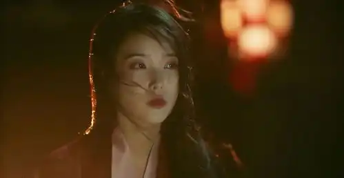 德鲁纳酒店播出在即,iu公开出演原因,还说自己的满月有魅力