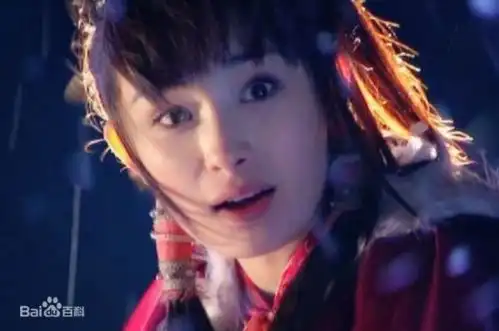 当年给刘亦菲撑伞的小演员,17年后的杨幂竟成为一线明星