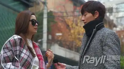 来自星星的你全智贤奢华戏服盘点hold住金秀贤无压力