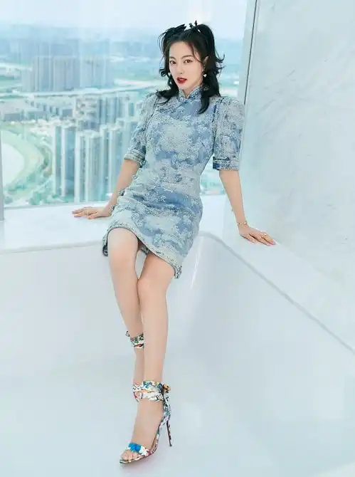 张雨绮无人娶原因找到看她穿旗袍的状态,又有谁配得上