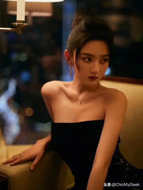 内娱十大95后小花,黑红黑红
