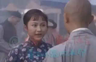 网曝姚笛早年旧照圆圆脸被质疑曾整容
