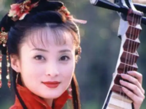 还珠格格紫薇嫌弃夏盈盈的身份时,却忽略了夏雨荷的真实身份