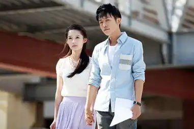 林申李沁花开半夏默契演绎兄妹恋
