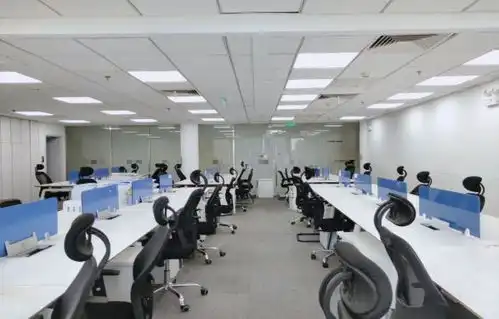 中关村soho丨户型方正丨随时看房丨正对电梯丨使用率高丨特价出租办公楼租赁北京我爱我家