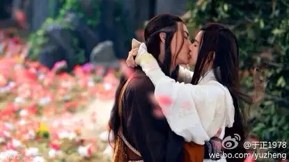 新神雕爆小龙女吻照
