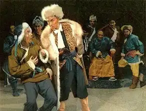 谢铁骊和江青拍智取威虎山的日子
