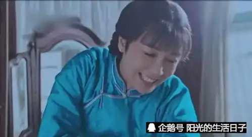 正阳门下小女人找个男人气前夫,半路被劫走,你说气人不气人