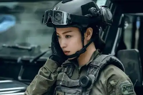 拆弹专家2持续热映,成无间道后最佳港片无疑
