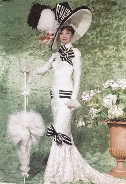 每集里面的小细节和每个人的疑点