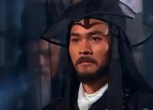 东方不败为什么喜欢杨莲亭与两点原因有关,长相只是其中之一
