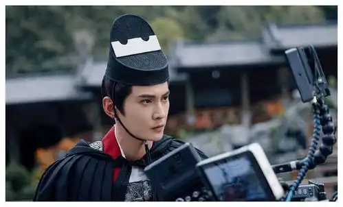 徐正溪公开解约与经纪公司冲突激烈,个人压力爆发,宣布离开
