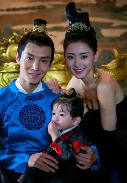 看了这些才知道太子妃升职记为什么被和谐
