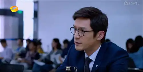 冲着胡歌去看猎场,却被万茜这个迷人的角色圈粉了