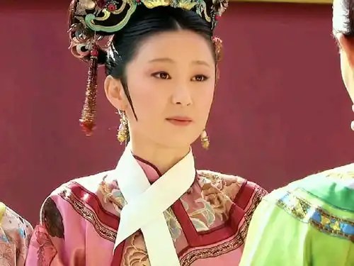 甄嬛传富察贵人想奚落嬛嬛,最后反遭自己找气受甄嬛传
