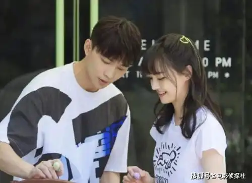 郑爽被广电封杀,粉丝仍不死心,称还有2条路可走
