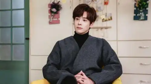 私藏浪漫学历曝光张佳宁16岁上大学,魏哲鸣为演戏辞去铁饭碗
