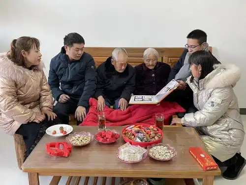 五世同堂开心过小年