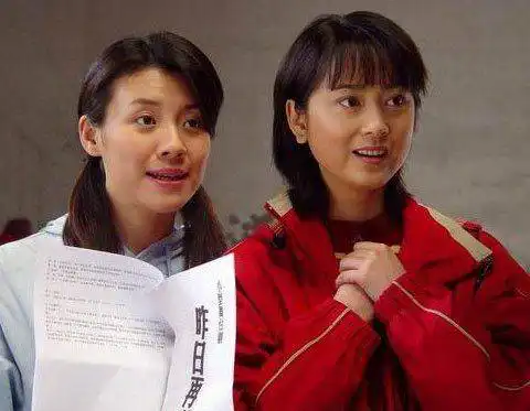 情深深雨蒙蒙里的第一美人,嫁穷小子,如今被丈夫宠上天
