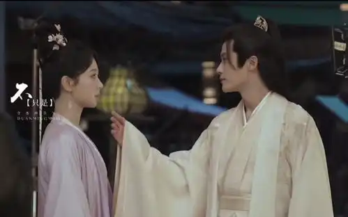 小夭多次试探相柳的爱,为何他一直不敢回应背后的原因令人泪目