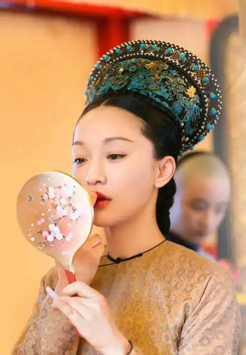 周迅高圣远离婚父母不看好的婚姻,大多不会幸福
