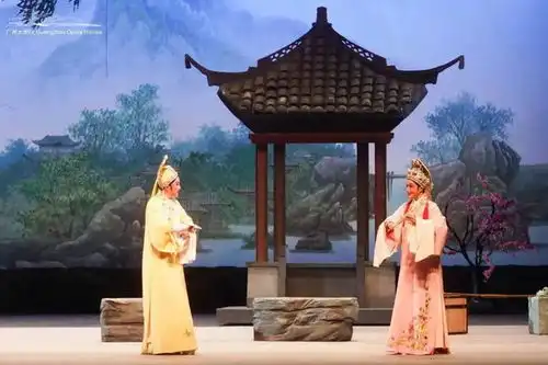 让观众连追三座城上海越剧院大湾区巡演叫好又叫座
