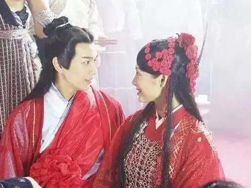 人好戏少挂的早,颜值不输李易峰的古装美男子,竟然曾被公开羞辱
