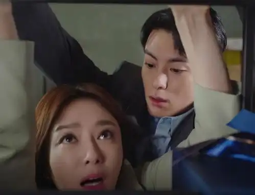 导演越拍越大胆,姐弟恋剧年龄差越来越大,不怕晚节不保啊
