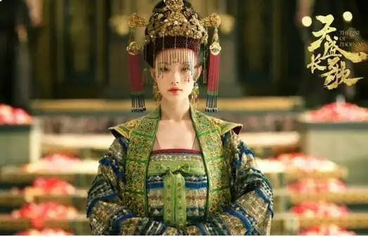 古装和现代装的差距倪妮秒变路人毫无看点,王一博脸长太出戏