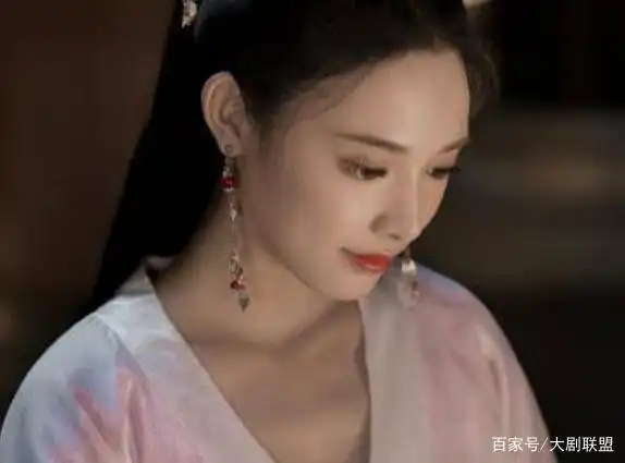 东宫彭晓冉为陈星旭魏千翔庆生,戏内戏外都是那么偏心小五