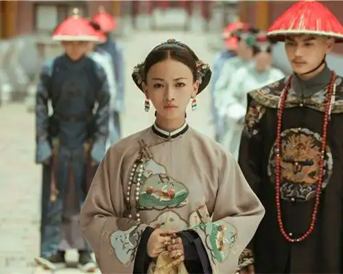 猎毒人收视夺冠,延禧攻略话题多,尴尬的是甜蜜暴击