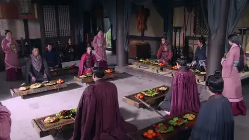 县老爷准备丰盛酒菜迎接大将军,谁知大将军一看脸都黑了,惨了