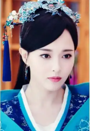 11位港星高清剧照,胡茬明显满头痘痘,黑眼圈瞩目,但颜值都抗打