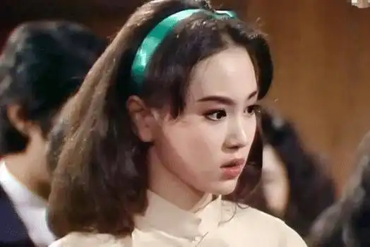 刘雪华年轻时有多美被称眼泪皇后,怪不得被琼瑶青睐