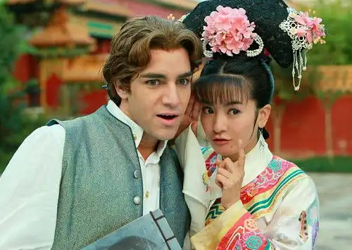 新还珠官方cp虽然是小燕子和永琪,但从这一点看,他才是真爱