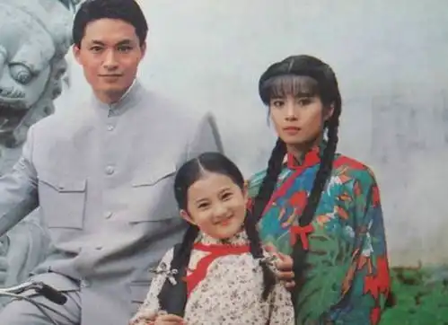琼瑶捧出的国民闺女萌爆了,撒贝宁暗恋她,至今40岁仍未婚
