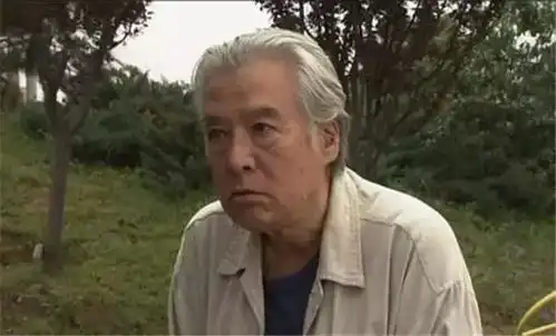 倚天屠龙记之魔教教主有两位国家一级演员,你知道是谁吗
