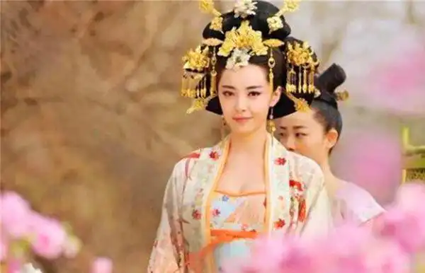 俗语男怕孤,女怕寡,狼怕托狗怕摸,这句话背后有何深意
