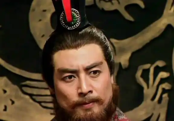 面对被擒的关羽,孙权为什么不直接交给曹操而是将首级给了曹操呢
