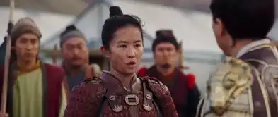 素颜出镜,被花木兰的刘亦菲美到了,但李连杰巩俐的造型差评