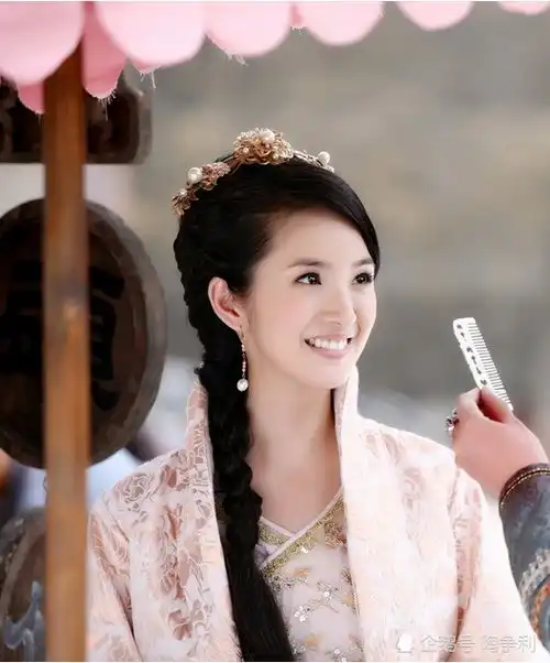 台媒称林依晨怀孕,部分网友送上祝福恭喜依晨心愿达成
