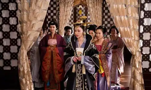 她长相出众却是演坏女人出名,与交往8年男友裸婚,如今过得很幸福