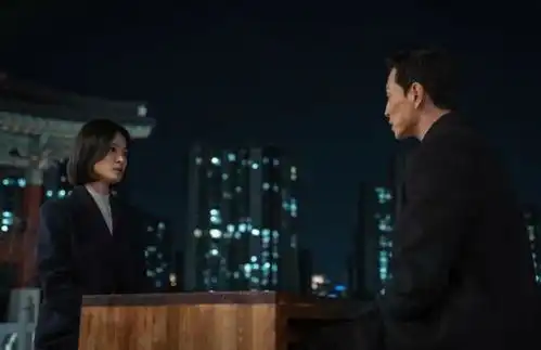 新晋黑莲花事业爱情双丰收和小16岁弟弟传恋情
