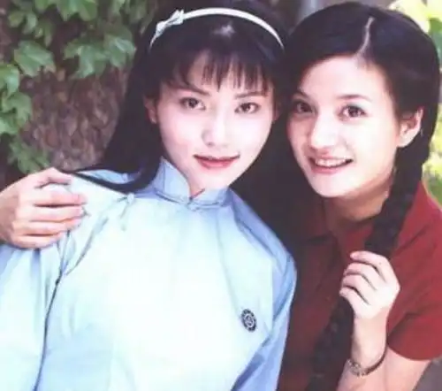 她是情深深雨蒙蒙的主角,去世11年后,前男友依旧照顾她父母
