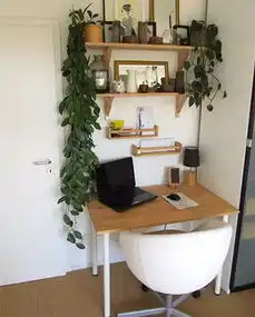 小户型书房工作区图片
