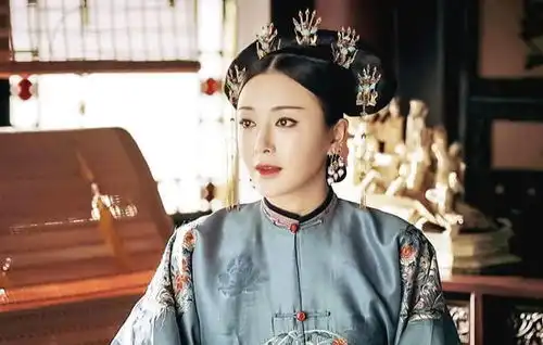 忘掉延禧攻略中的那个美男子吧还原真实的富察傅恒
